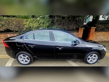 Used Volvo S60 2016 for sale - 76041083: Photo