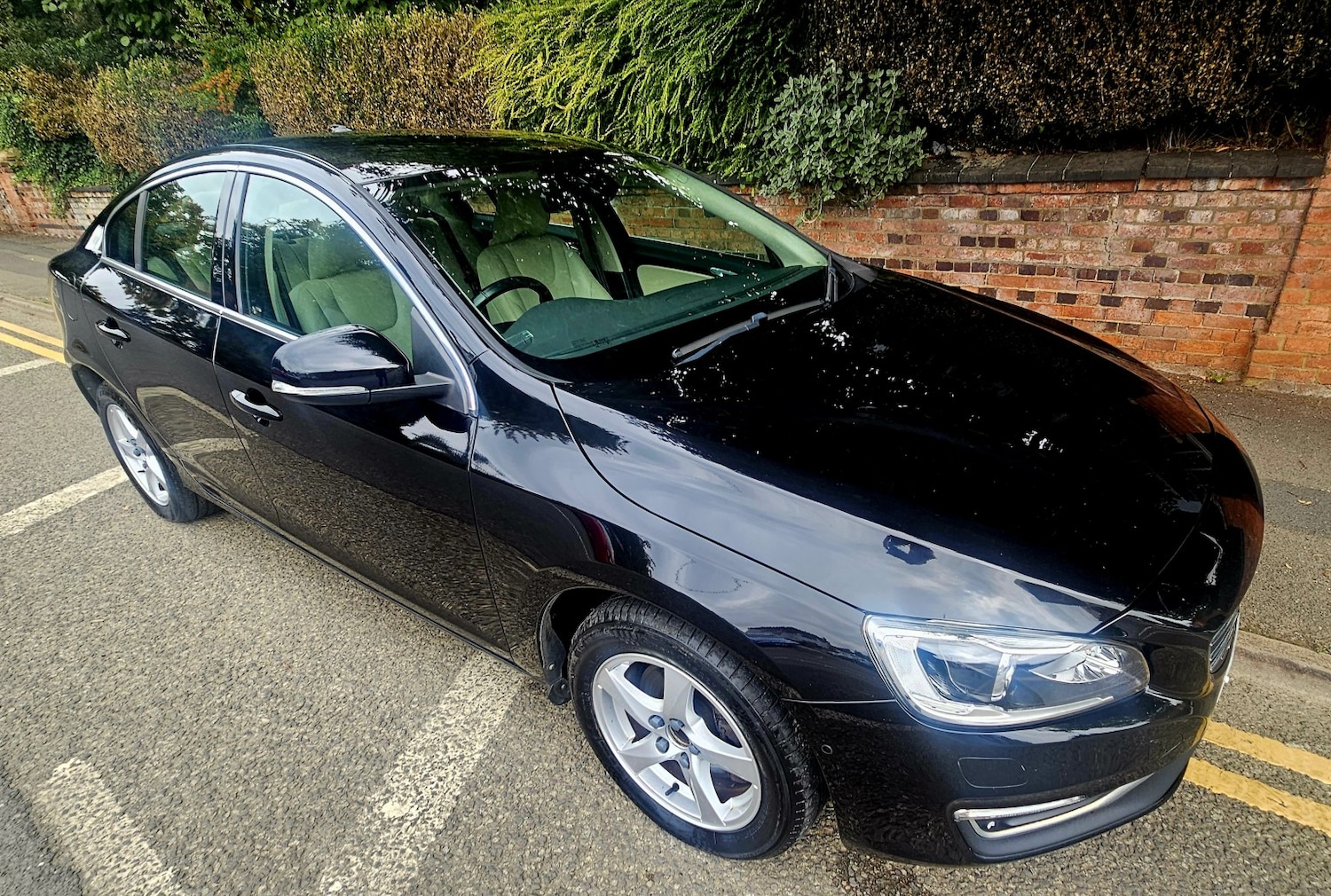 Used Volvo S60 2016 for sale - 76041083: Photo 7