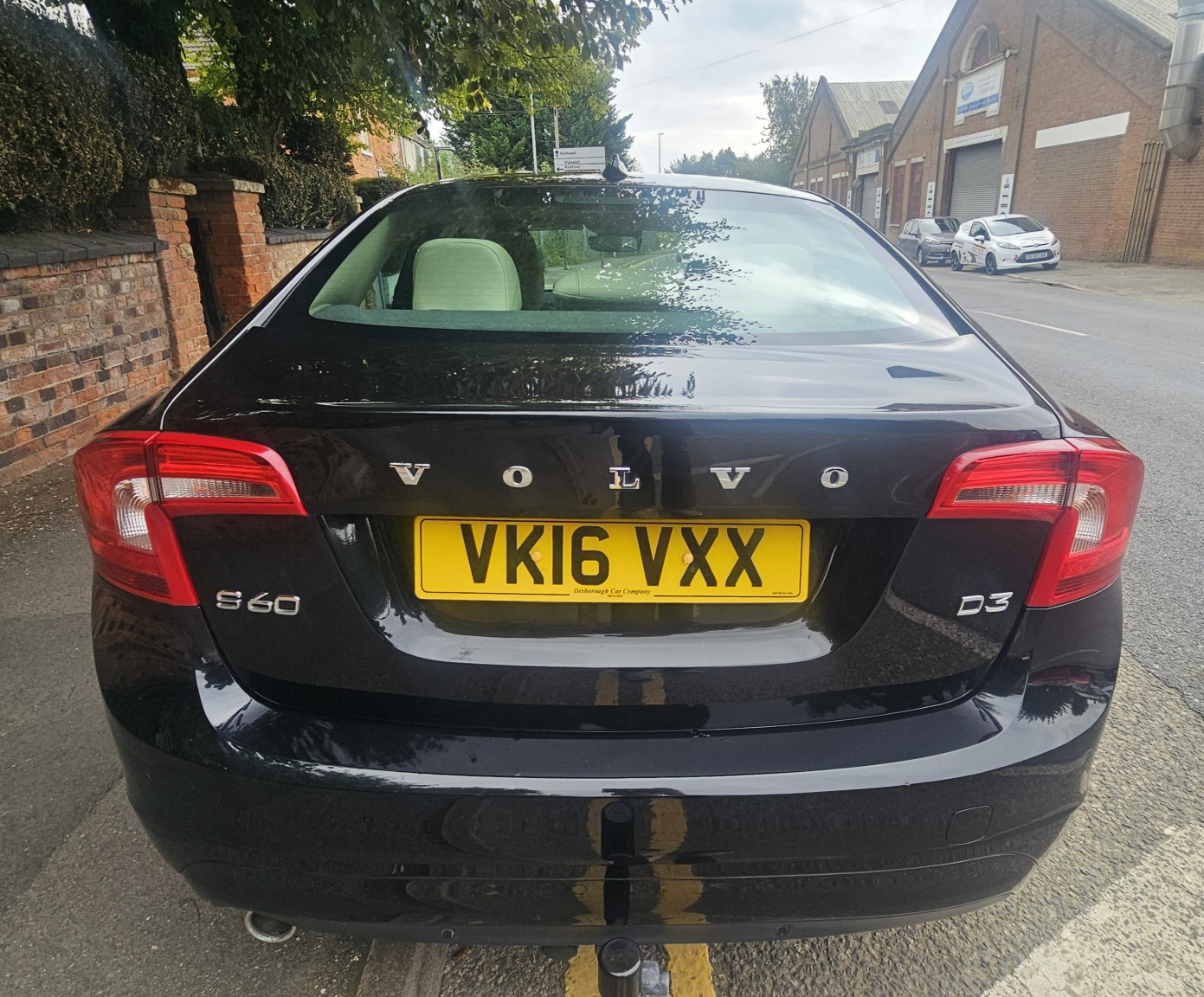 Used Volvo S60 2016 for sale - 76041083: Photo 9