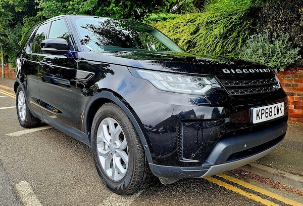 Used Land Rover Discovery 2018 for sale - 75277912: Photo 1
