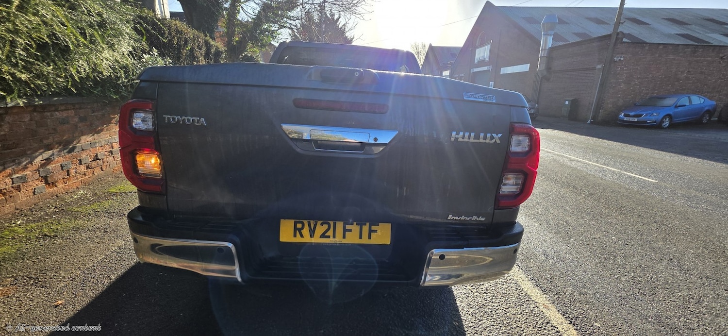 Used Toyota Hilux 2021 for sale - 76863758: Photo 5