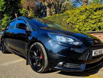 2013 - 2.0 T EcoBoost ST-2 5-Door