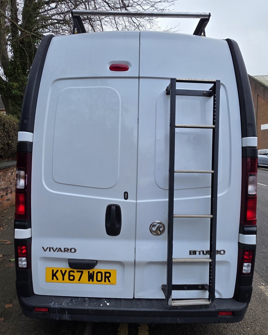 Used Vauxhall Vivaro 2017 for sale - 77089856: Photo 6
