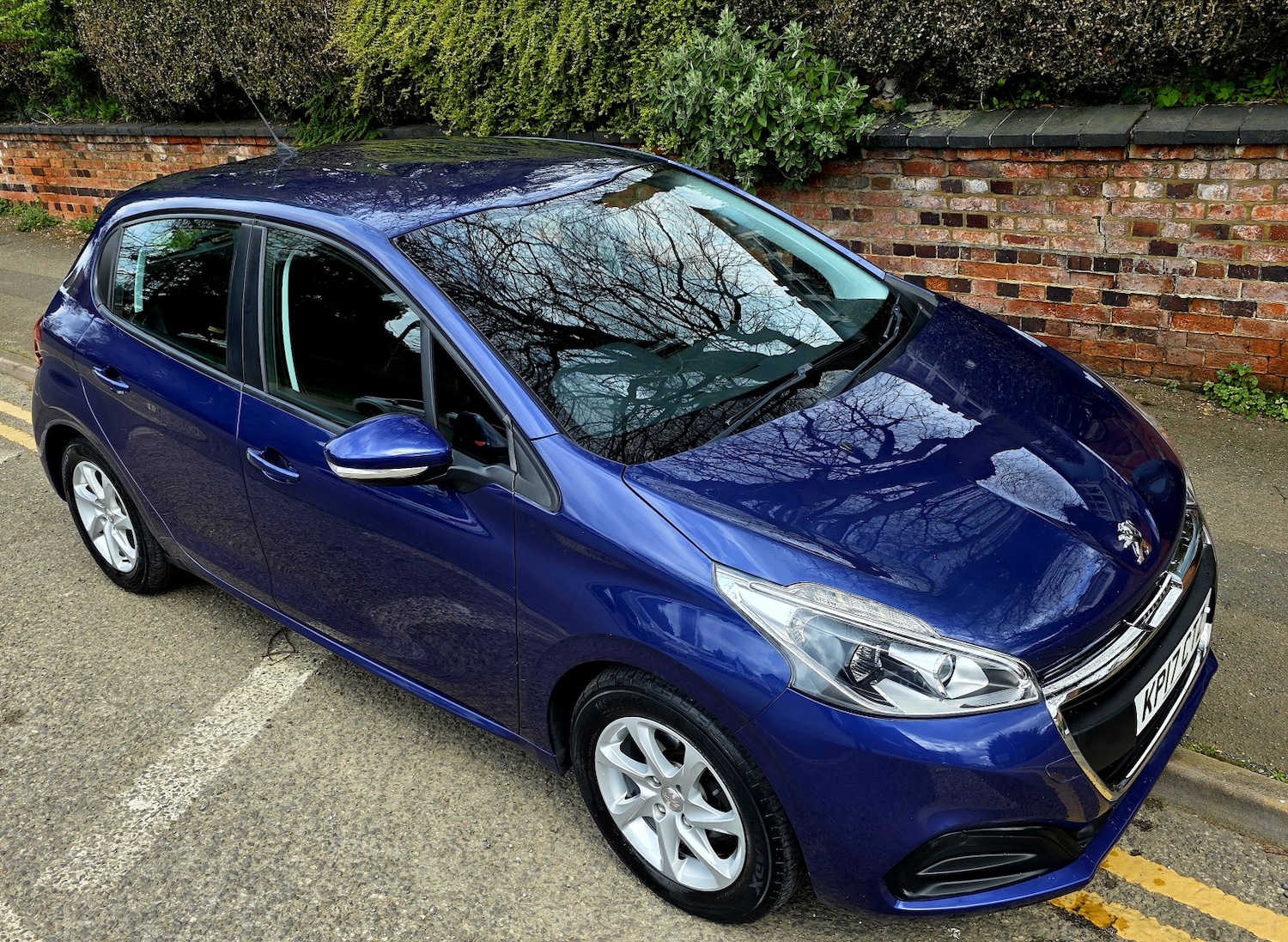 Used Peugeot 208 2017 for sale - 78134980: Photo 2