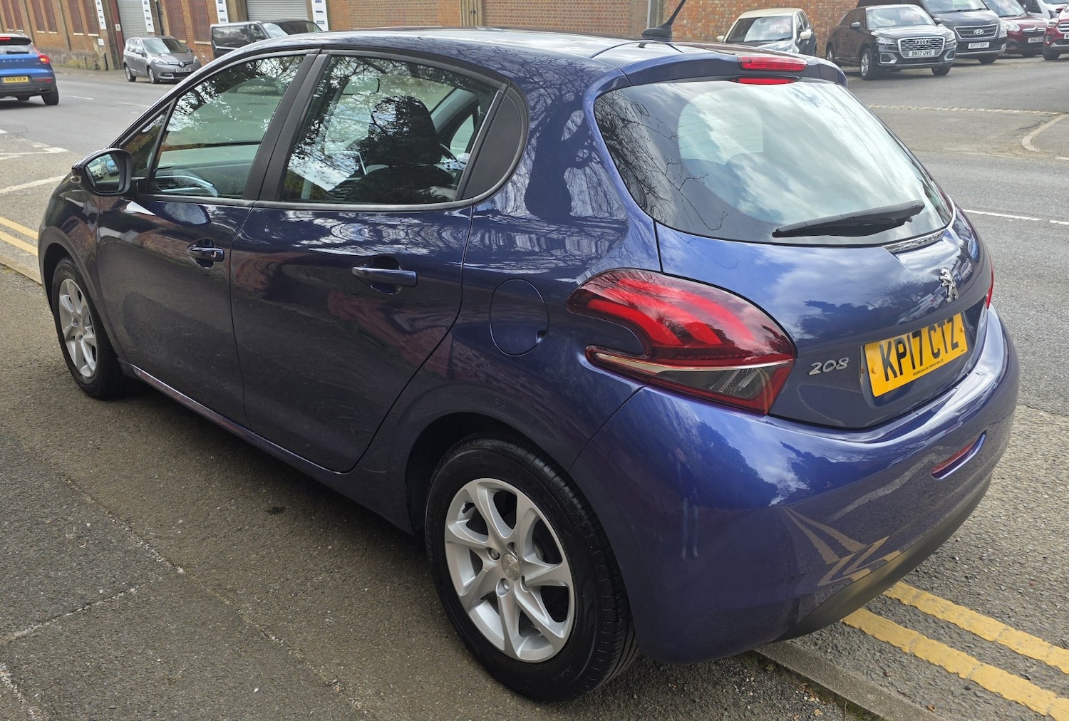 Used Peugeot 208 2017 for sale - 78134980: Photo 6