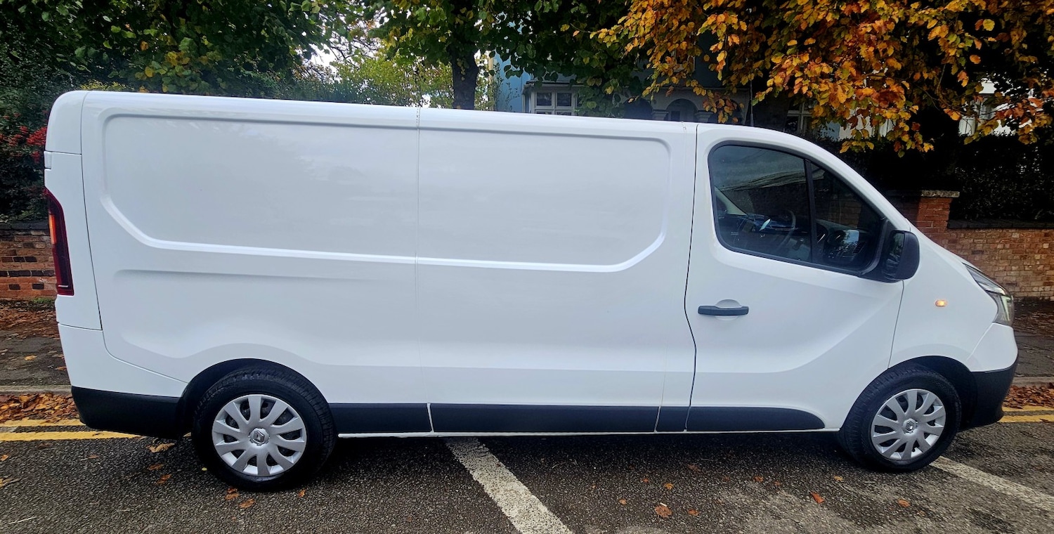 Used Renault Trafic 2021 for sale - 76334853: Photo 2