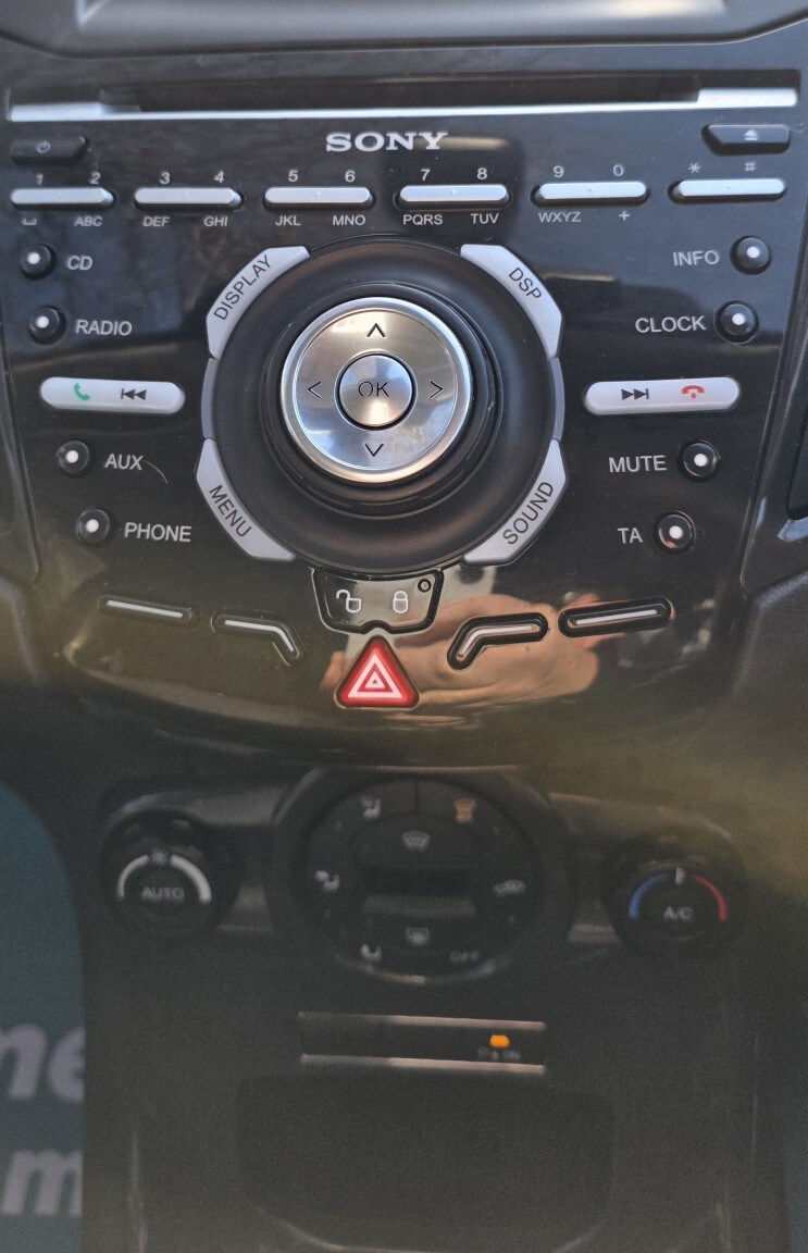 Used Ford Fiesta 2013 for sale - 76656036: Photo 13