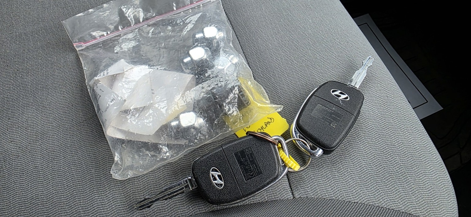 Used Hyundai i800 2017 for sale - 77792912: Photo 14