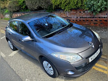 Used Renault Megane 2010 for sale - 78300409: Photo