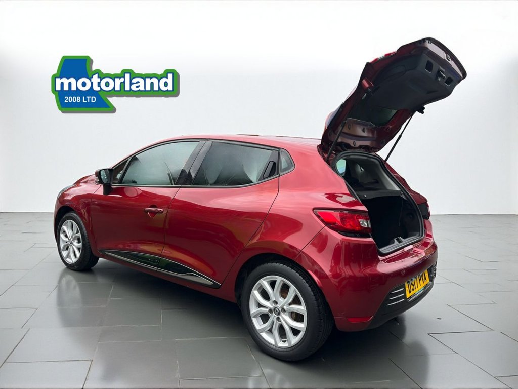 Used Renault Clio 2017 for sale - 76279999: Photo 10