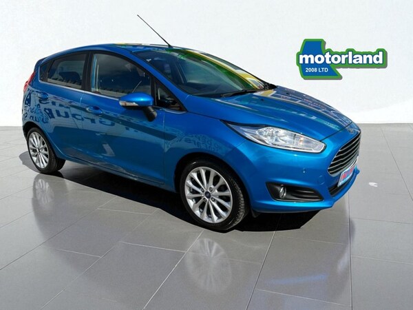 Used Ford Fiesta 2015 for sale - 75433025: Photo 1