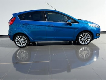 Used Ford Fiesta 2015 for sale - 75433025: Photo 2