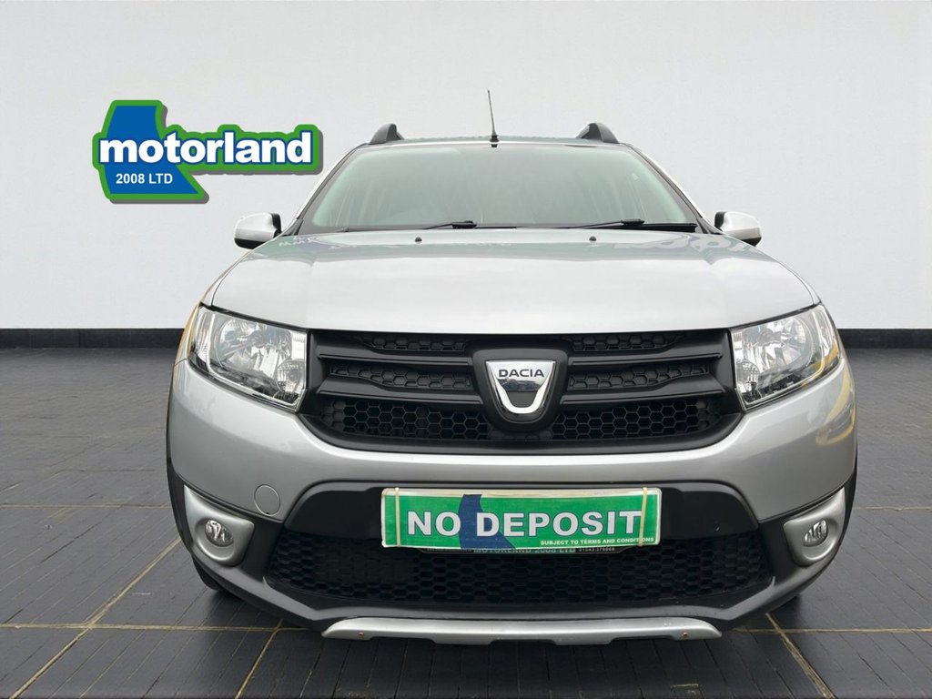 Used Dacia Sandero Stepway 2016 for sale - 76950519: Photo 2