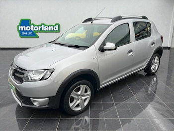 Used Dacia Sandero Stepway 2016 for sale - 76950519: Photo