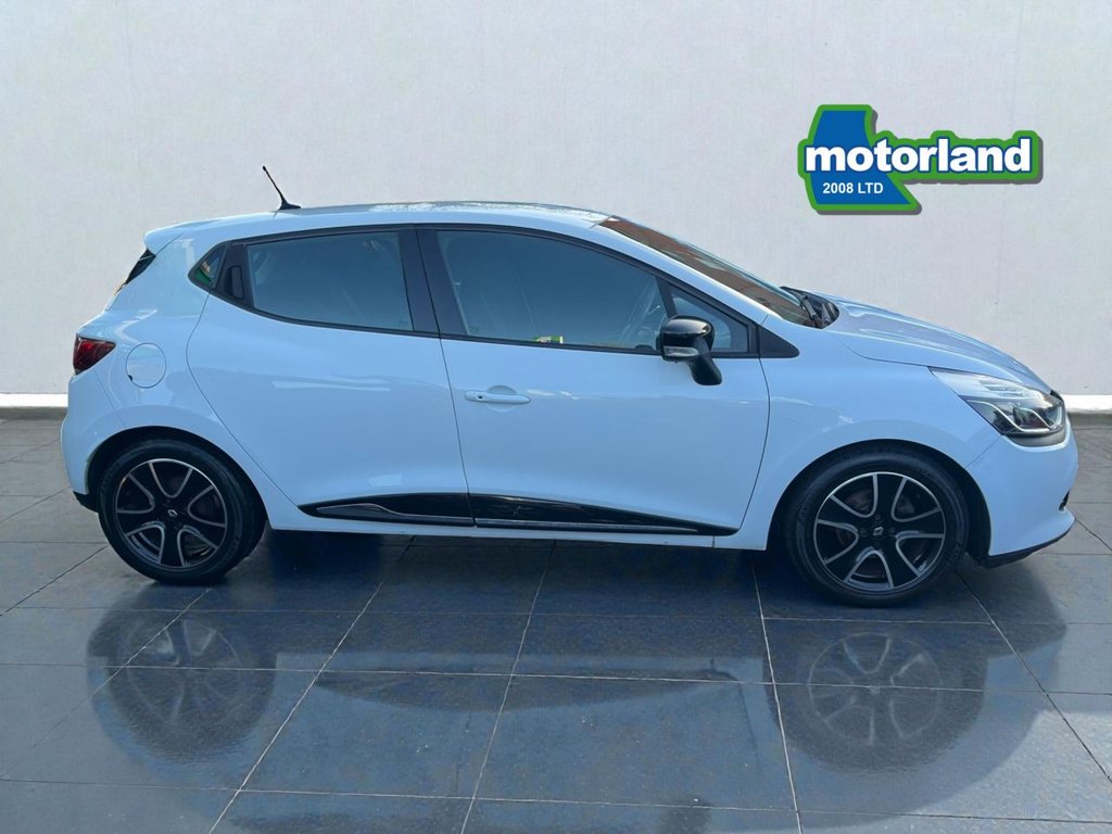 Used Renault Clio 2014 for sale - 76686491: Photo 9