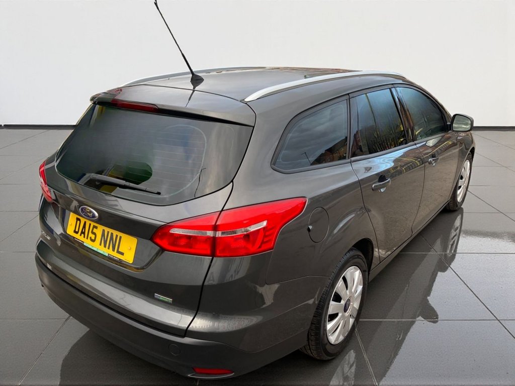 Used Ford Focus 2015 for sale - 76569923: Photo 6