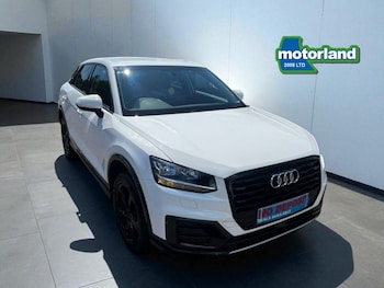 Audi - Q2
