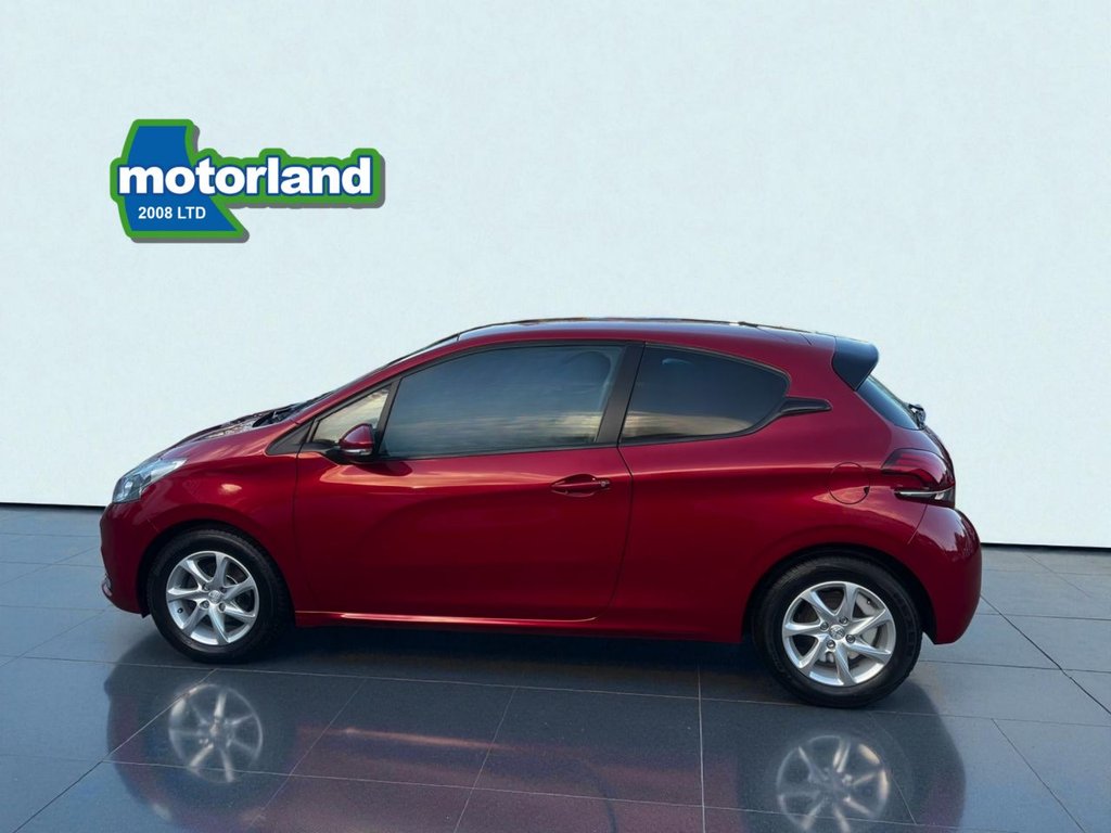 Used Peugeot 208 2015 for sale - 76429995: Photo 6