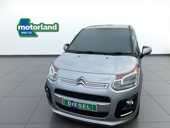 Used Citroen C3 Picasso 2014 for sale - 76210777: Photo 2