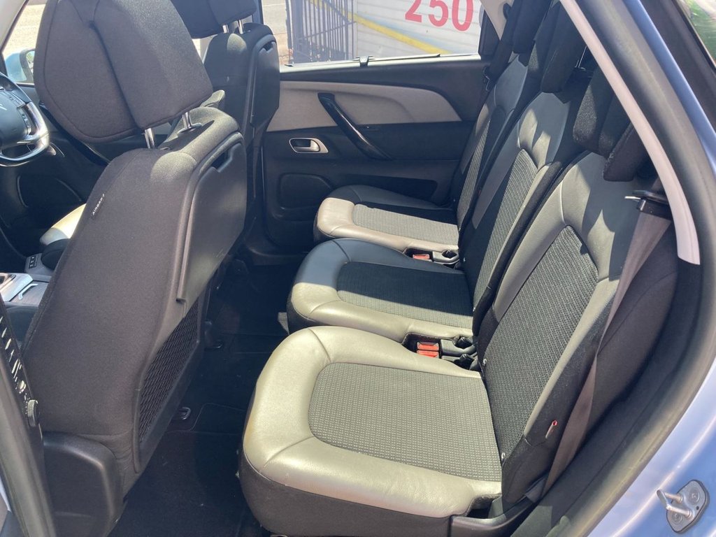 Used Citroen C4 Picasso 2014 for sale - 74015290: Photo 8