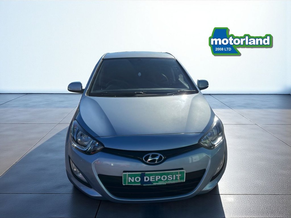 Used Hyundai i20 2013 for sale - 75831156: Photo 2