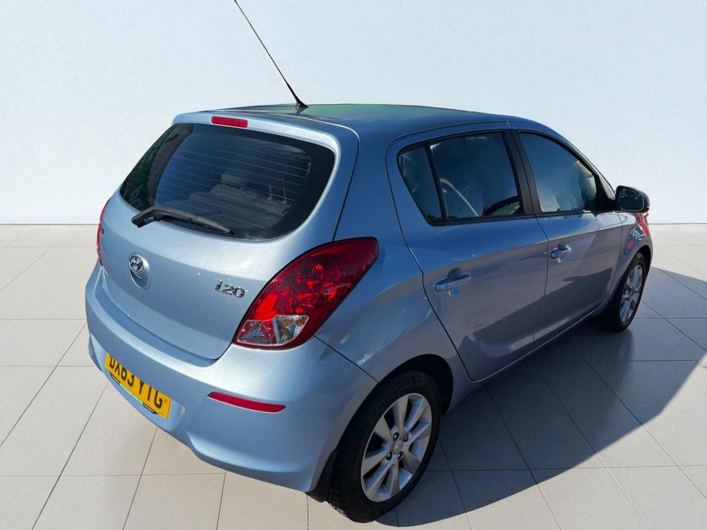 Used Hyundai i20 2013 for sale - 75831156: Photo 9