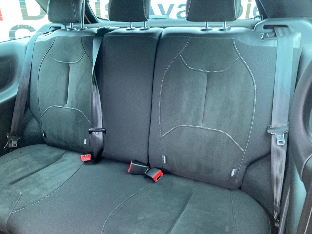 Used DS Automobiles DS 3 2016 for sale - 76470515: Photo 2