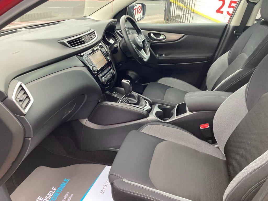 Used Nissan Qashqai 2017 for sale - 76496526: Photo 4