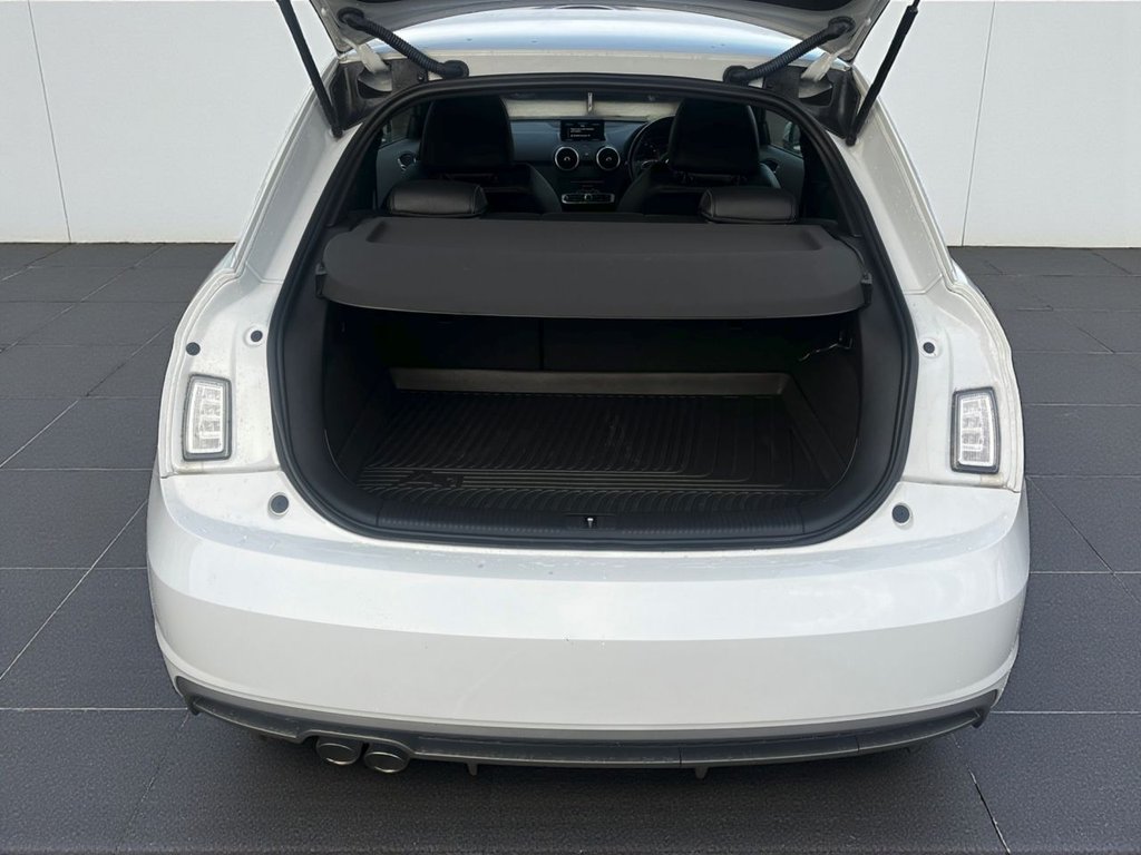 Used Audi A1 2016 for sale - 76962596: Photo 10