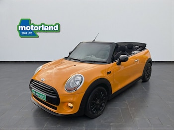 Used MINI Convertible 2017 for sale - 76883750: Photo