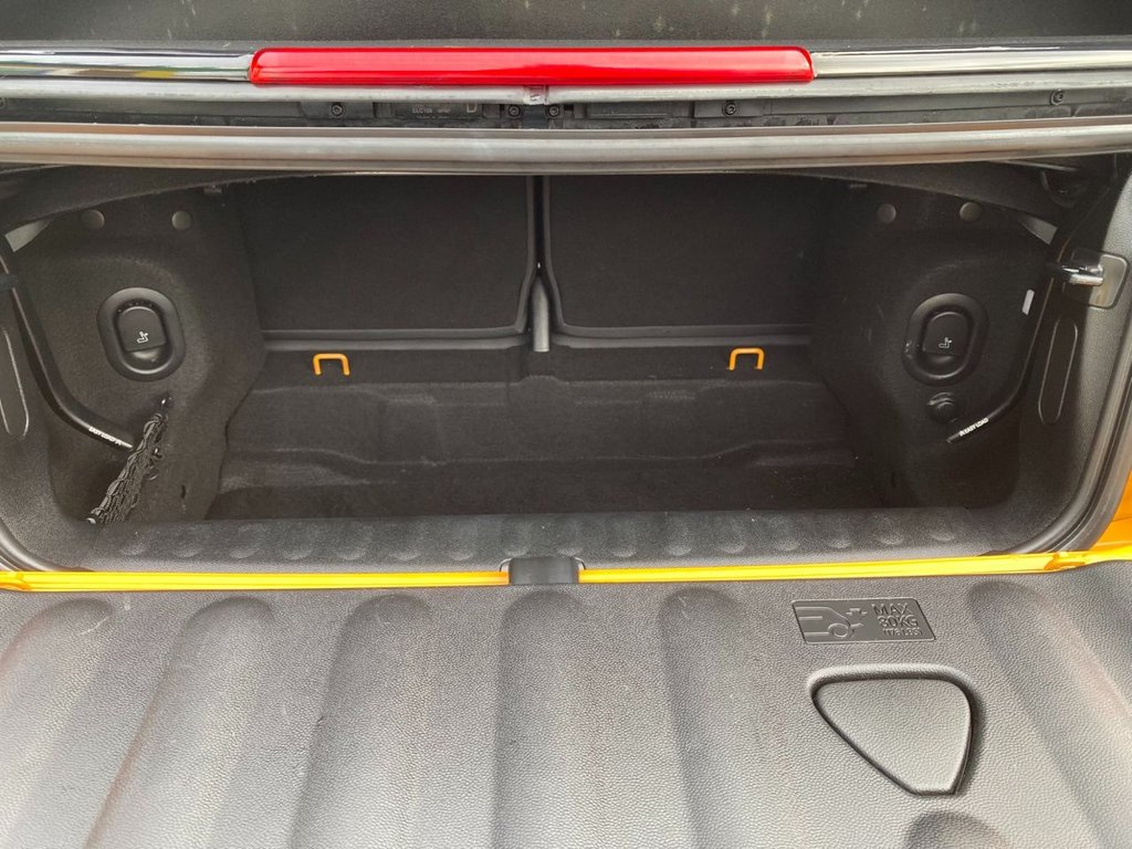 Used MINI Convertible 2017 for sale - 76883750: Photo 6