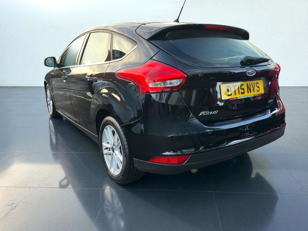 Used Ford Focus 2015 for sale - 76642592: Photo 5