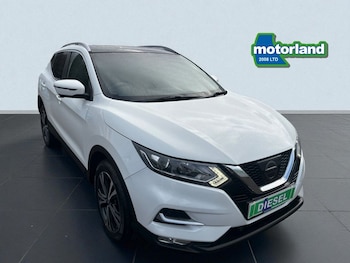 Used Nissan Qashqai 2017 for sale - 76536049: Photo