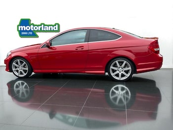 Used Mercedes-Benz C-Class 2015 for sale - 76172981: Photo