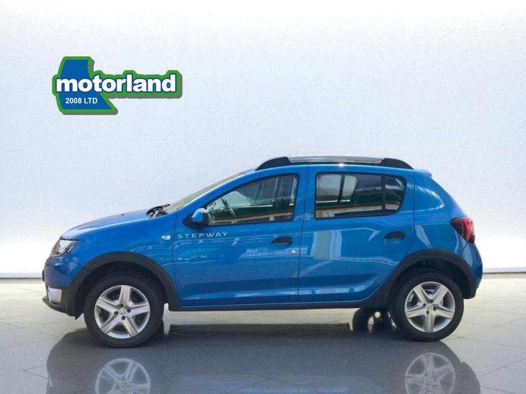 Used Dacia Sandero Stepway 2013 for sale - 74344294: Photo 10