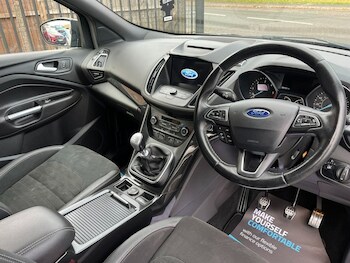 Used Ford Kuga 2017 for sale - 76430223: Photo