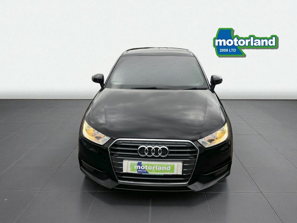 Used Audi A1 2015 for sale - 76496715: Photo 2