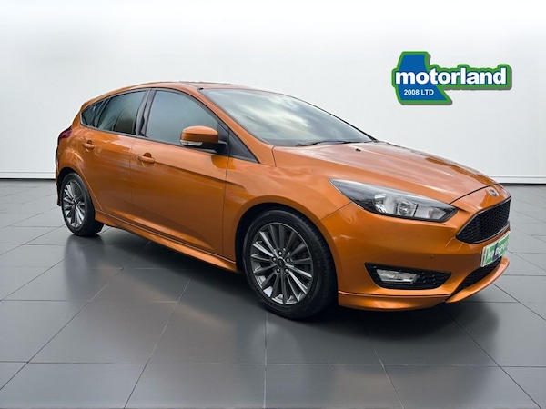 Used Ford Focus 2017 for sale - 76223962: Photo 1