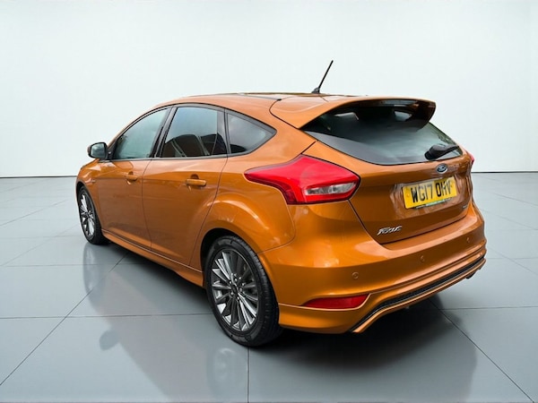 Used Ford Focus 2017 for sale - 76223962: Photo 5