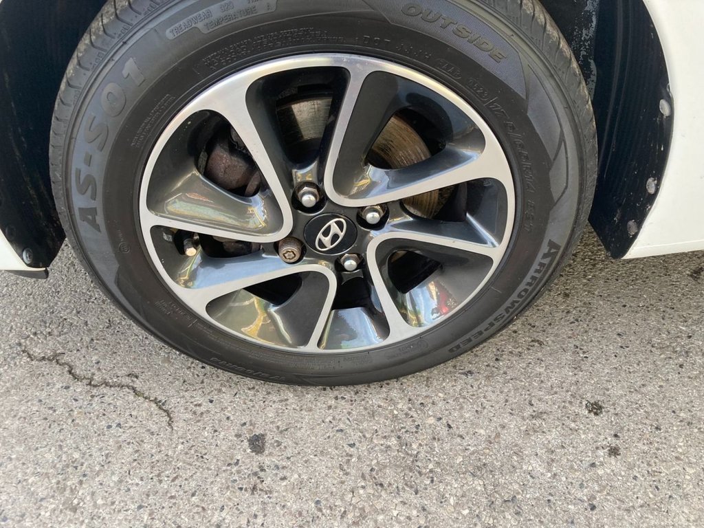 Used Hyundai i10 2017 for sale - 76655161: Photo 10