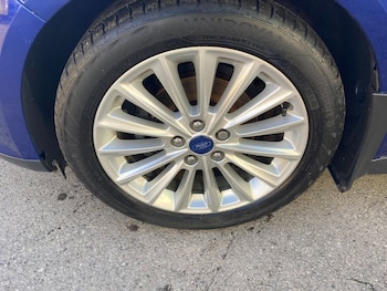 Used Ford C-Max 2016 for sale - 76986171: Photo