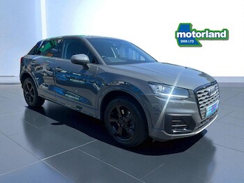 Audi - Q2