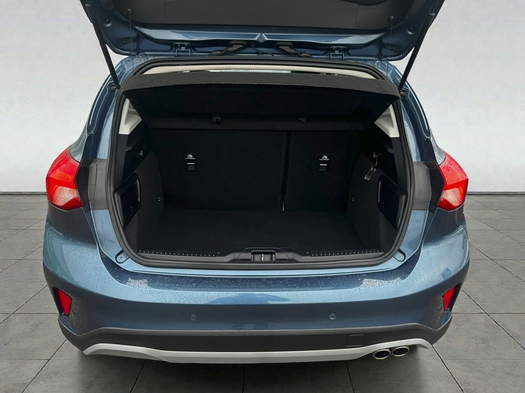 Used Ford Focus 2020 for sale - 76821043: Photo 10