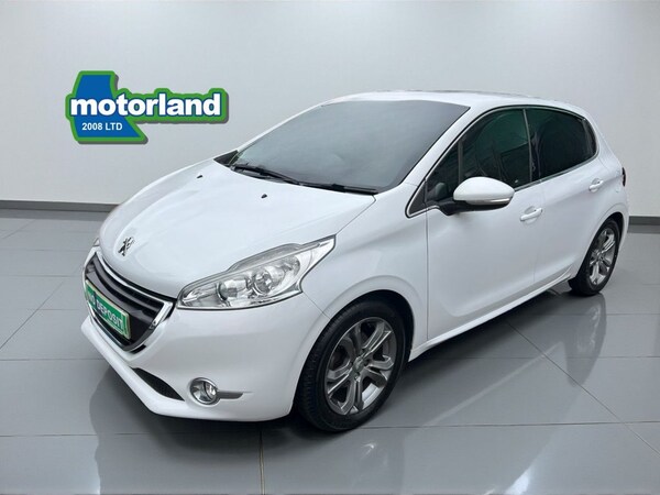 Used Peugeot 208 2014 for sale - 76185274: Photo 3