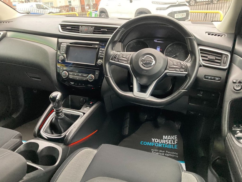 Used Nissan Qashqai 2017 for sale - 76724538: Photo 6
