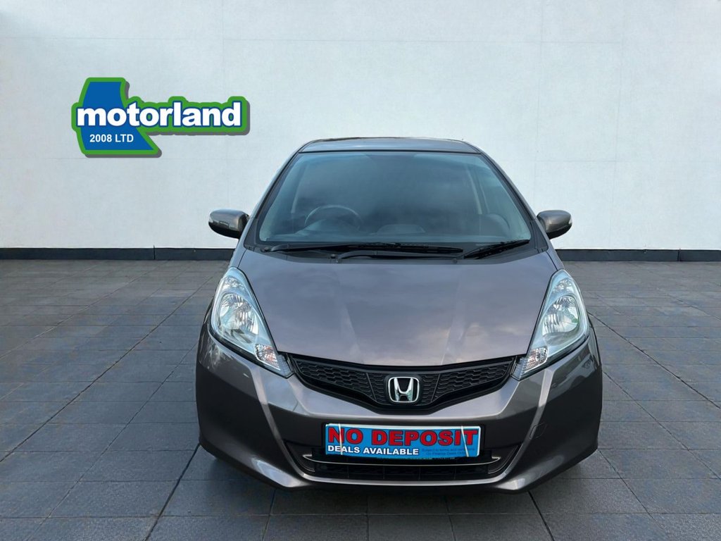 Used Honda Jazz 2013 for sale - 76910154: Photo 2