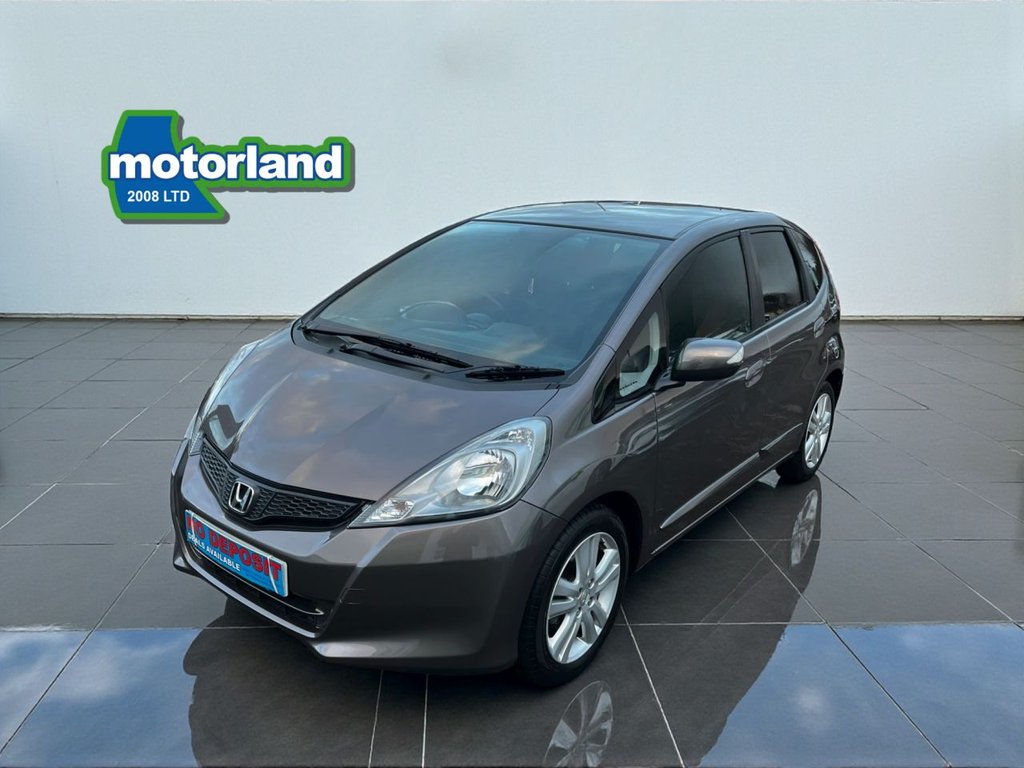 Used Honda Jazz 2013 for sale - 76910154: Photo 3