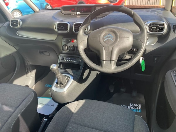 Used Citroen C3 Picasso 2015 for sale - 76118905: Photo 10