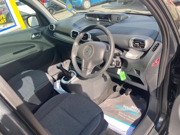 Used Citroen C3 Picasso 2015 for sale - 76118905: Photo 7