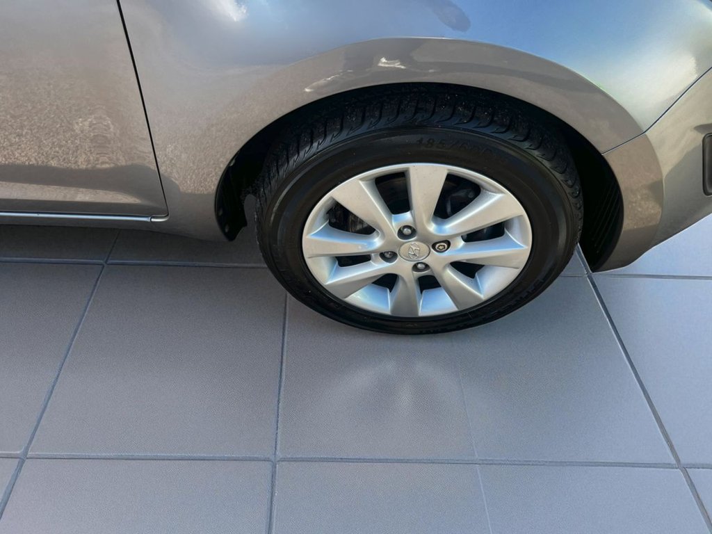 Used Hyundai i20 2014 for sale - 75937688: Photo 2